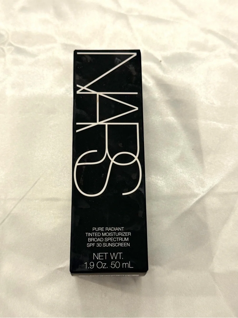 NARS Pure Radiant Tinted Moisturizer SPF 30 Sunscreen LIGHT 0 TERRE NEUVE New